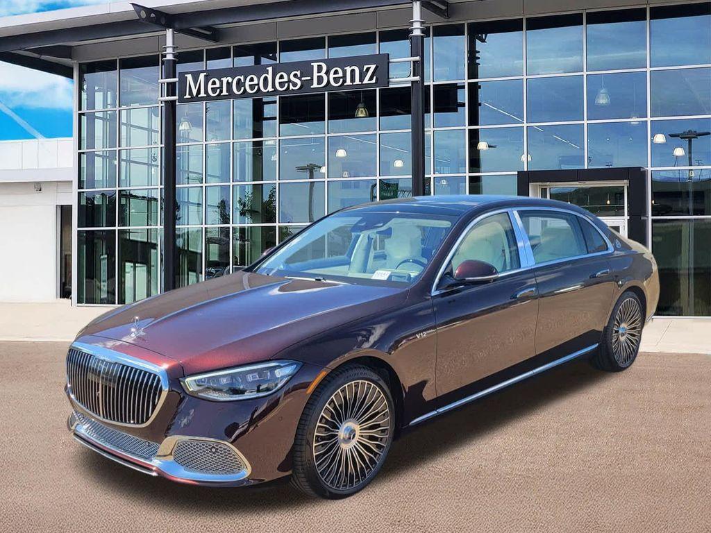 new 2025 Mercedes-Benz Maybach S 680 car, priced at $270,445