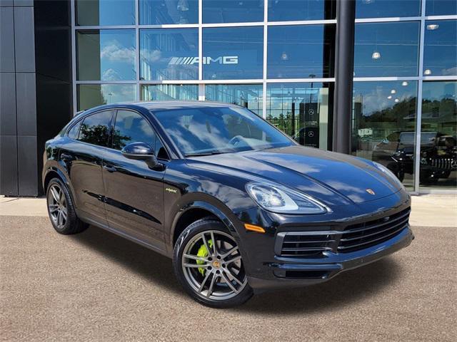 used 2022 Porsche Cayenne E-Hybrid car, priced at $57,200