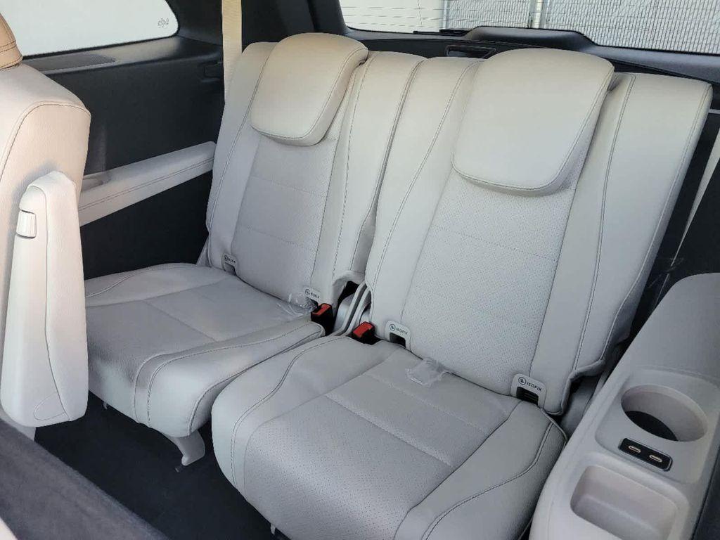 new 2025 Mercedes-Benz GLS 450 car, priced at $91,775