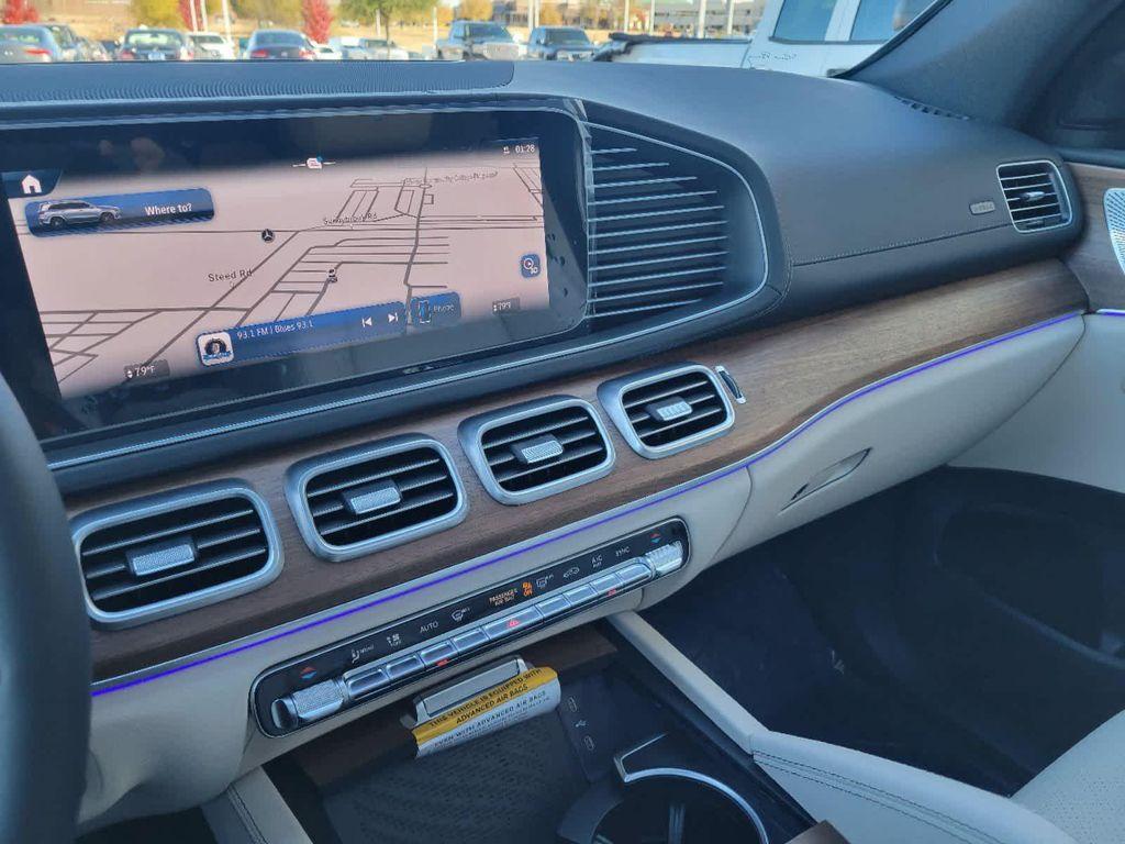 new 2025 Mercedes-Benz GLS 450 car, priced at $91,775
