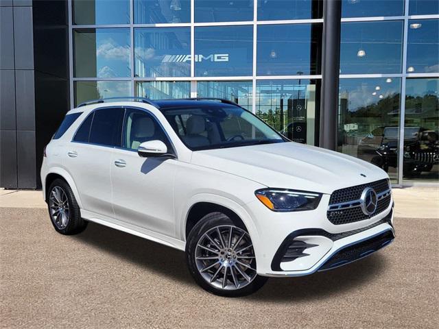 new 2025 Mercedes-Benz GLE 450 car, priced at $85,860