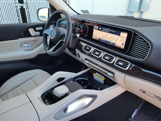 new 2025 Mercedes-Benz GLE 450 car, priced at $85,860