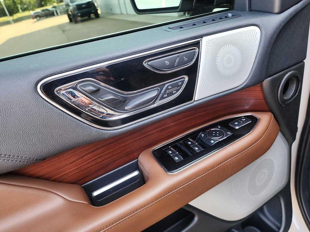 used 2023 Lincoln Navigator car, priced at $49,300