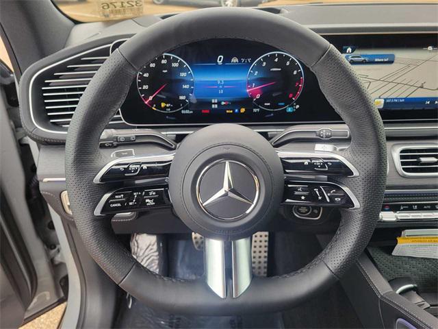 new 2025 Mercedes-Benz GLS 580 car, priced at $124,490