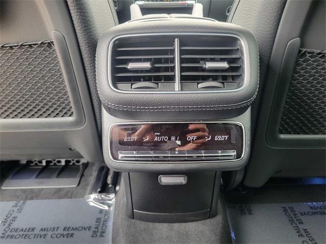new 2025 Mercedes-Benz GLS 580 car, priced at $124,490