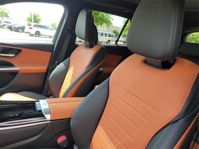 new 2025 Mercedes-Benz GLC 350e car, priced at $70,670