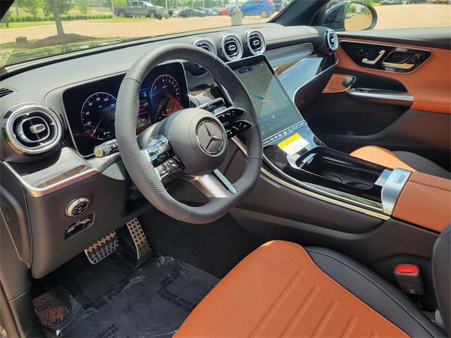 new 2025 Mercedes-Benz GLC 350e car, priced at $70,670