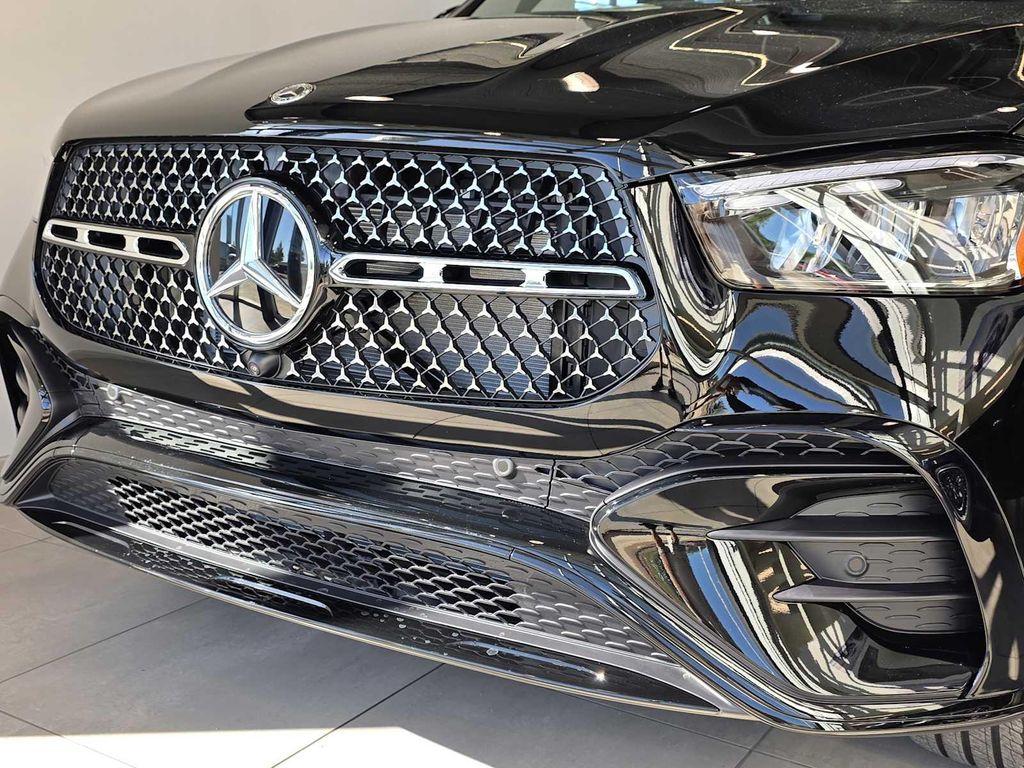 new 2026 Mercedes-Benz GLE 450 car, priced at $80,600