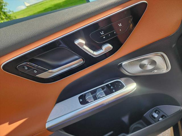 new 2025 Mercedes-Benz GLC 350e car, priced at $68,975