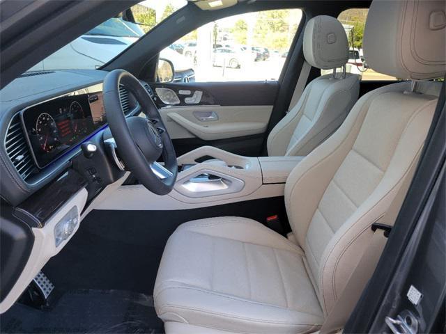 new 2025 Mercedes-Benz GLS 450 car, priced at $95,865