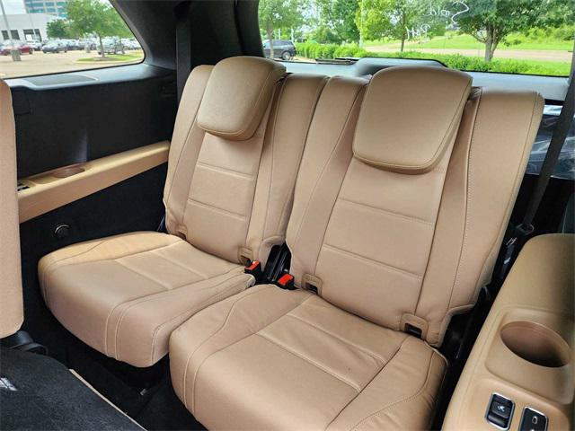 new 2025 Mercedes-Benz GLS 450 car, priced at $106,975