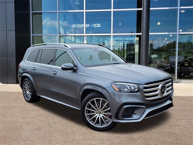 new 2025 Mercedes-Benz GLS 450 car, priced at $96,495