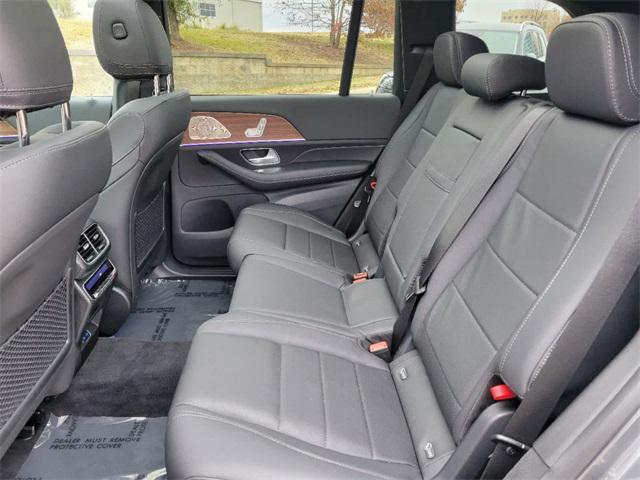new 2025 Mercedes-Benz GLS 450 car, priced at $96,495