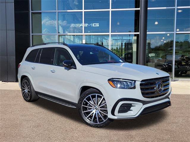 new 2025 Mercedes-Benz GLS 580 car, priced at $124,160
