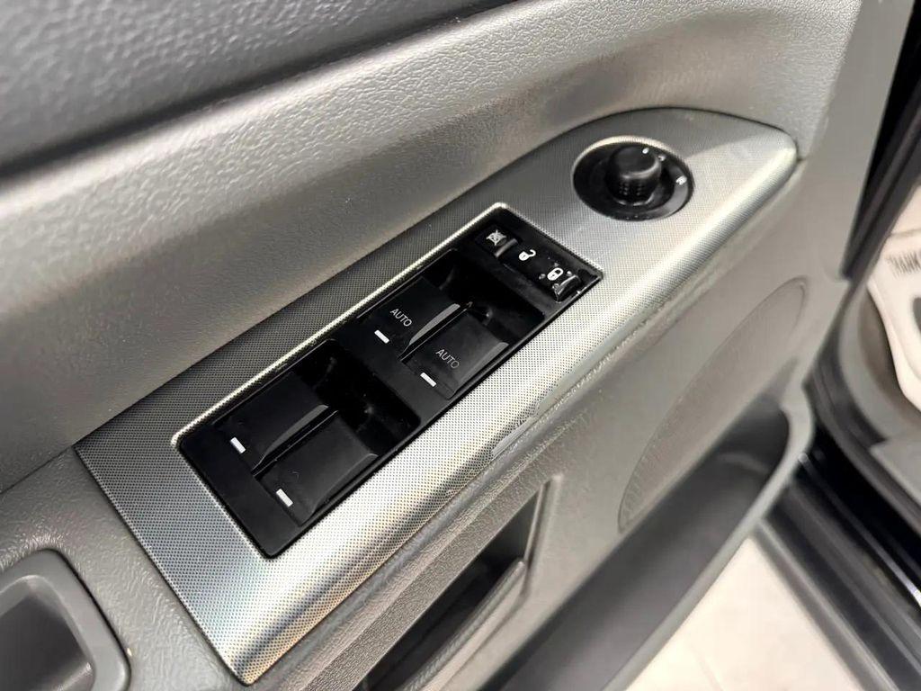 used 2007 Jeep Grand Cherokee car, priced at $5,495