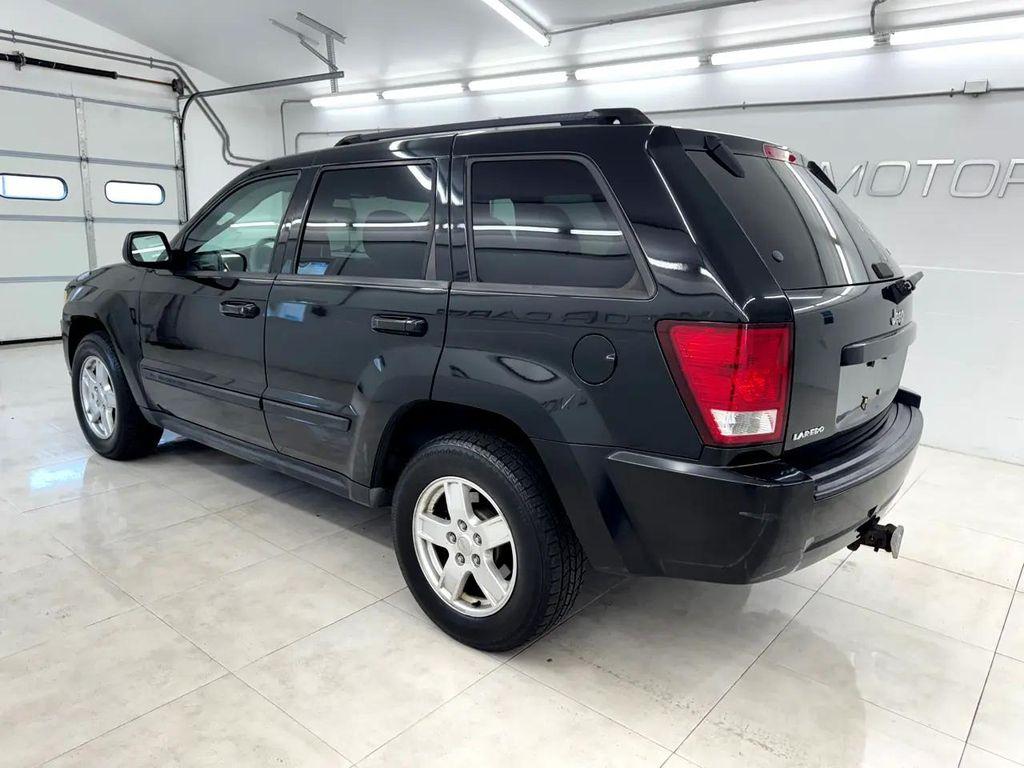 used 2007 Jeep Grand Cherokee car, priced at $5,495