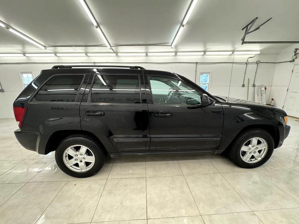 used 2007 Jeep Grand Cherokee car, priced at $5,495