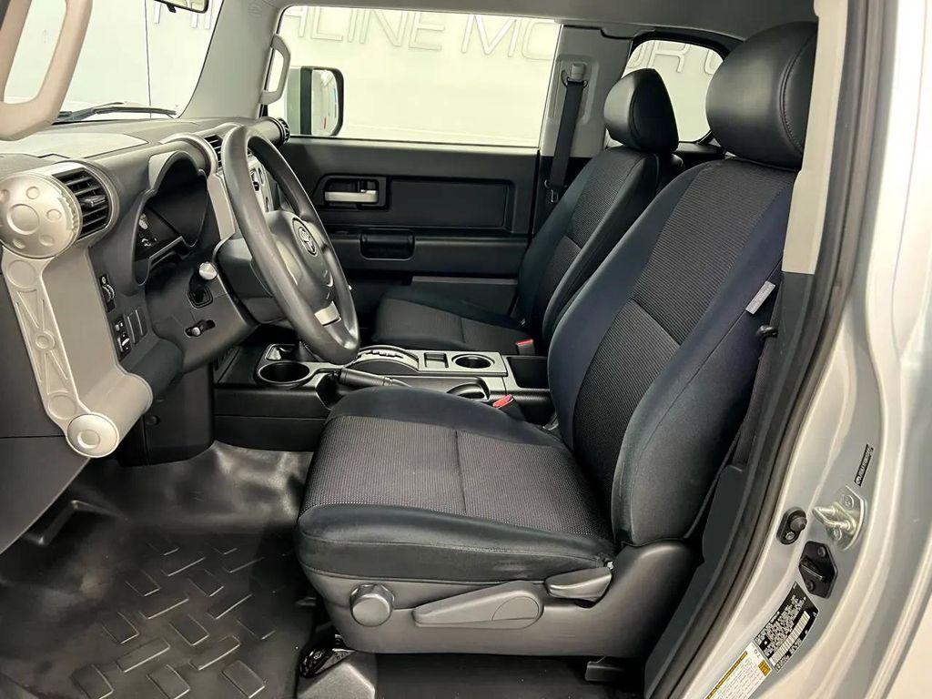 used 2008 Toyota FJ Cruiser car, priced at $17,995