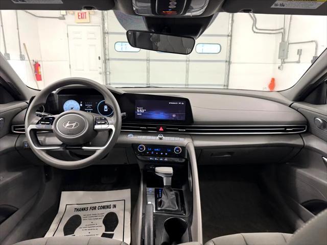 used 2024 Hyundai Elantra car