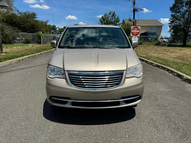 used 2015 Chrysler Town & Country car, priced at $12,995