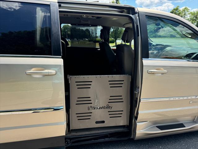 used 2015 Chrysler Town & Country car, priced at $12,995