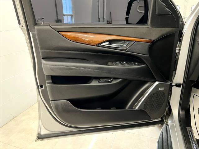 used 2016 Cadillac Escalade ESV car
