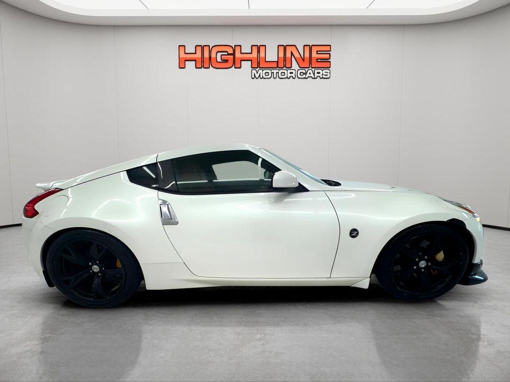 used 2009 Nissan 370Z car, priced at $19,995