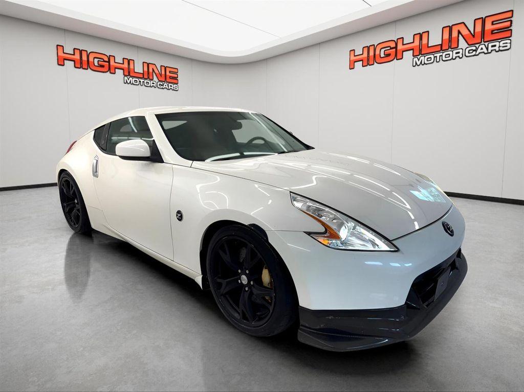 used 2009 Nissan 370Z car, priced at $19,995