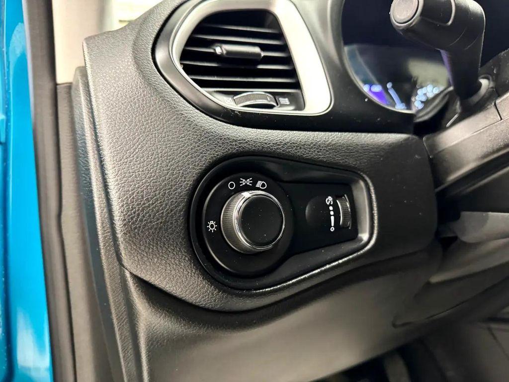 used 2021 Jeep Renegade car, priced at $15,995
