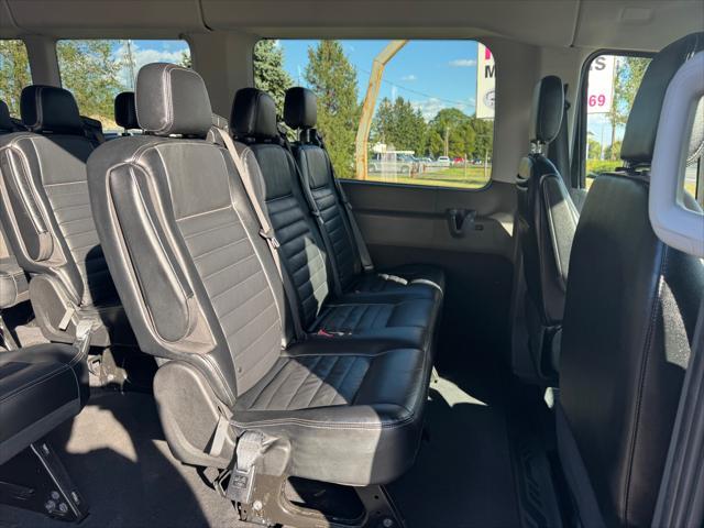 used 2022 Ford Transit-350 car