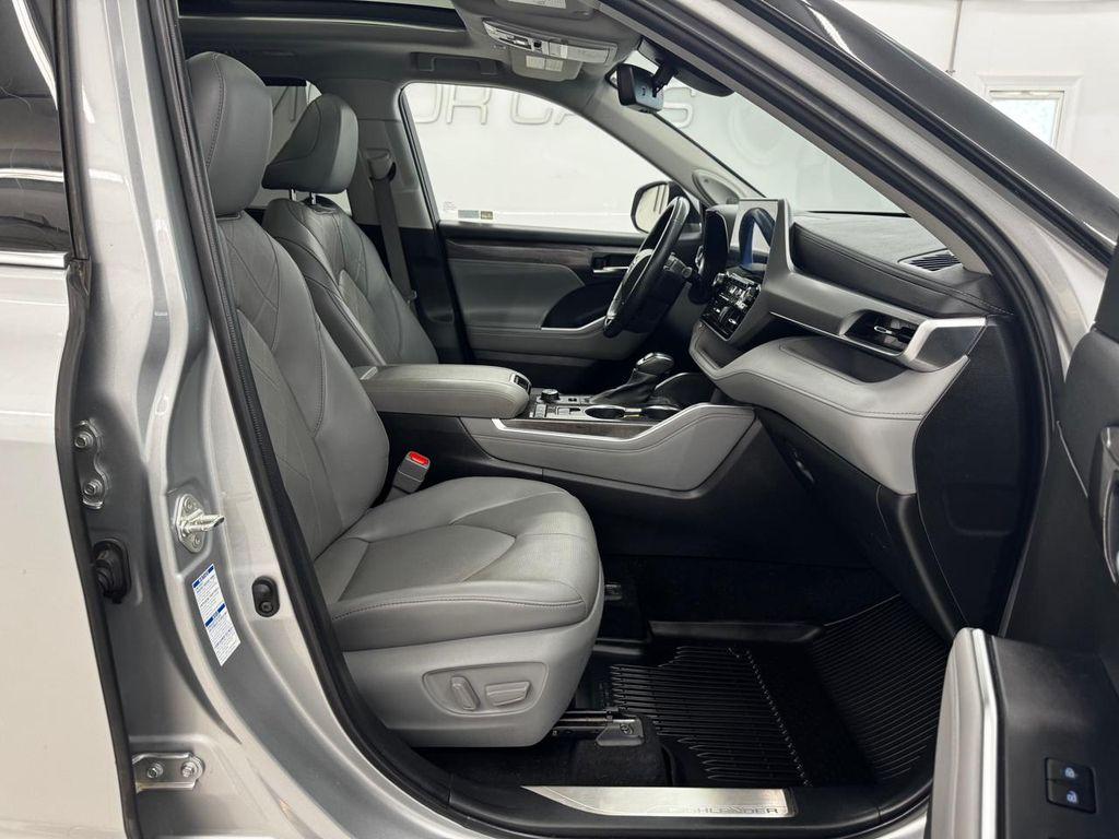 used 2022 Toyota Highlander car, priced at $38,995