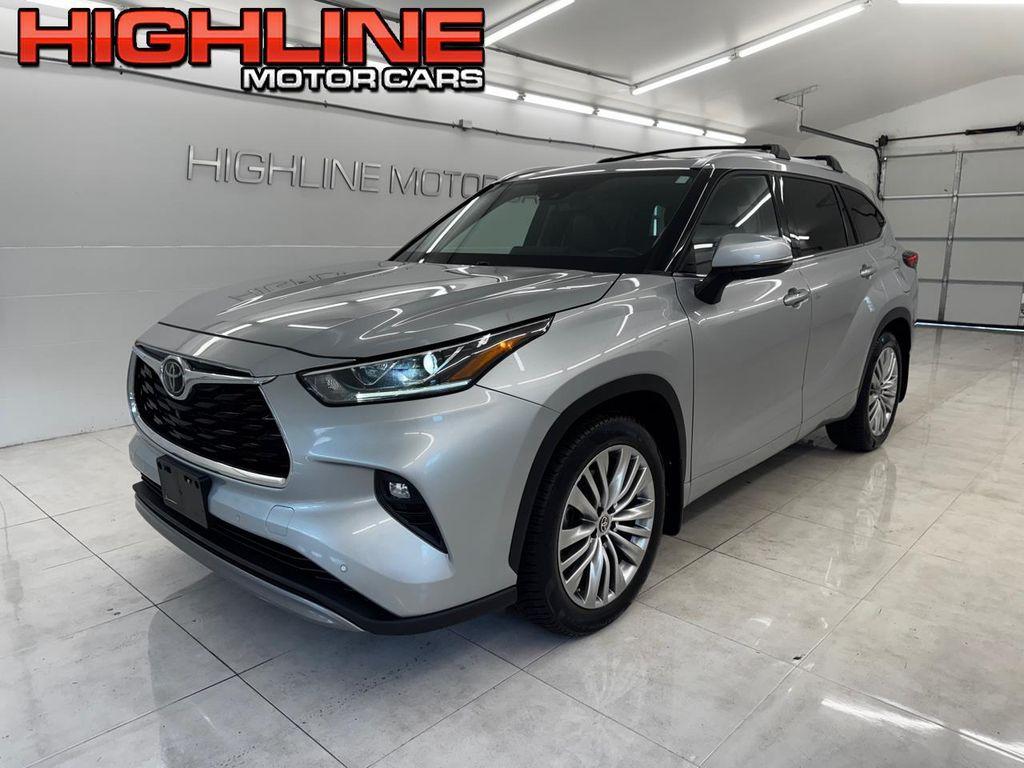 used 2022 Toyota Highlander car, priced at $38,995