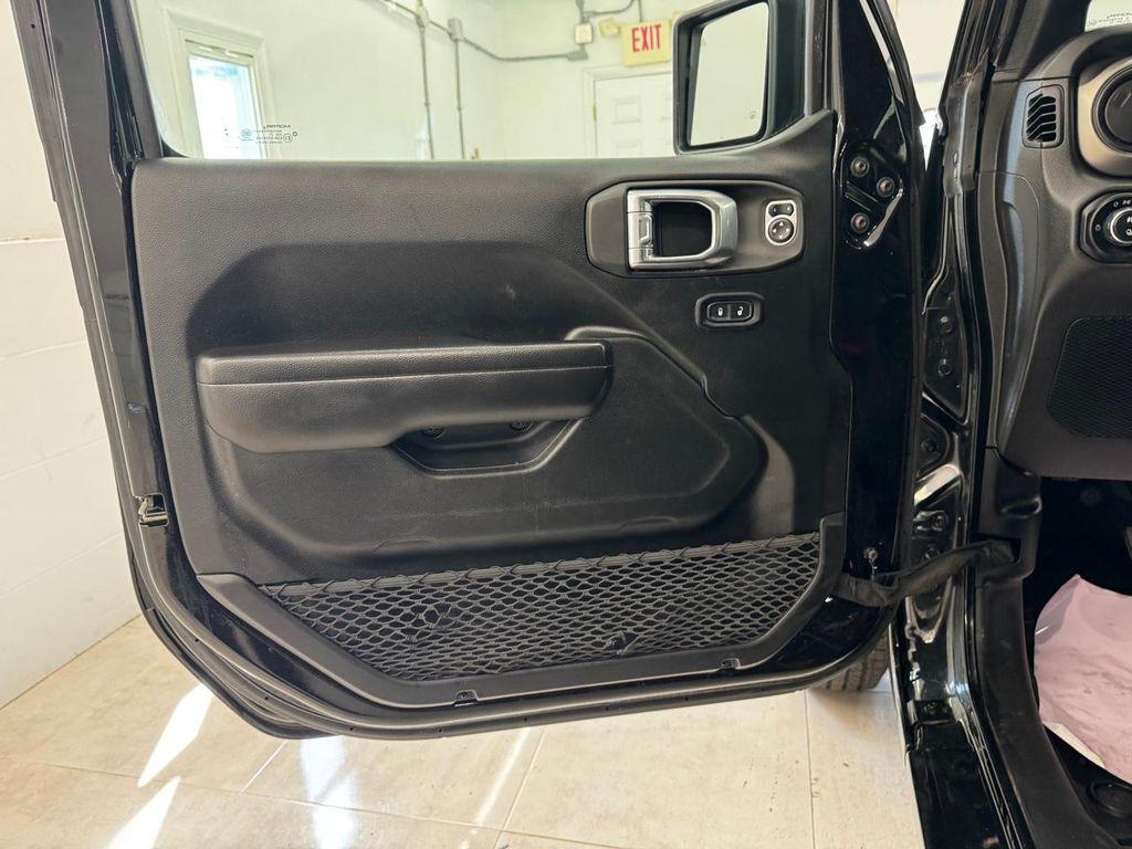 used 2021 Jeep Gladiator car
