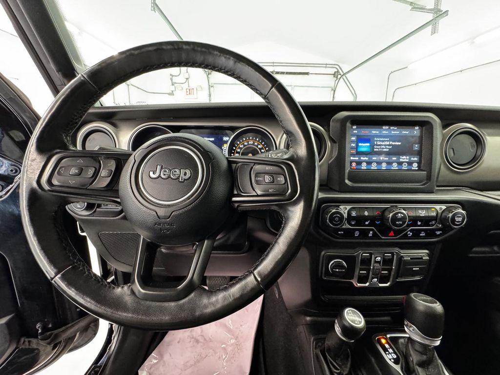 used 2021 Jeep Gladiator car