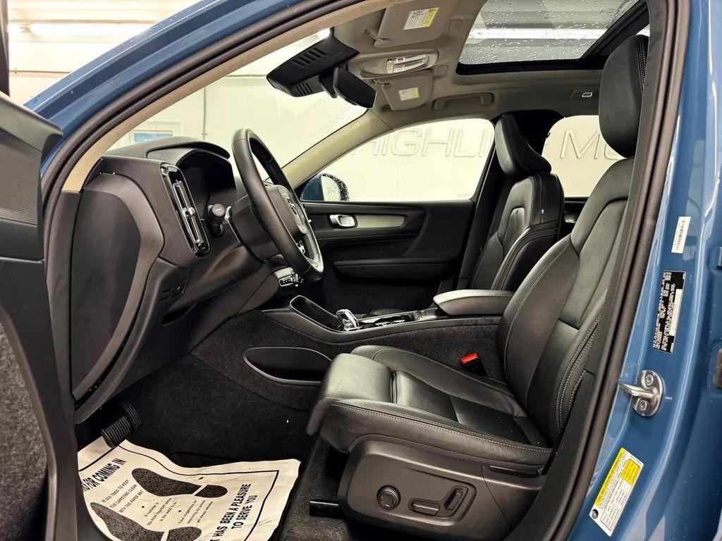 used 2024 Volvo XC40 car, priced at $30,995