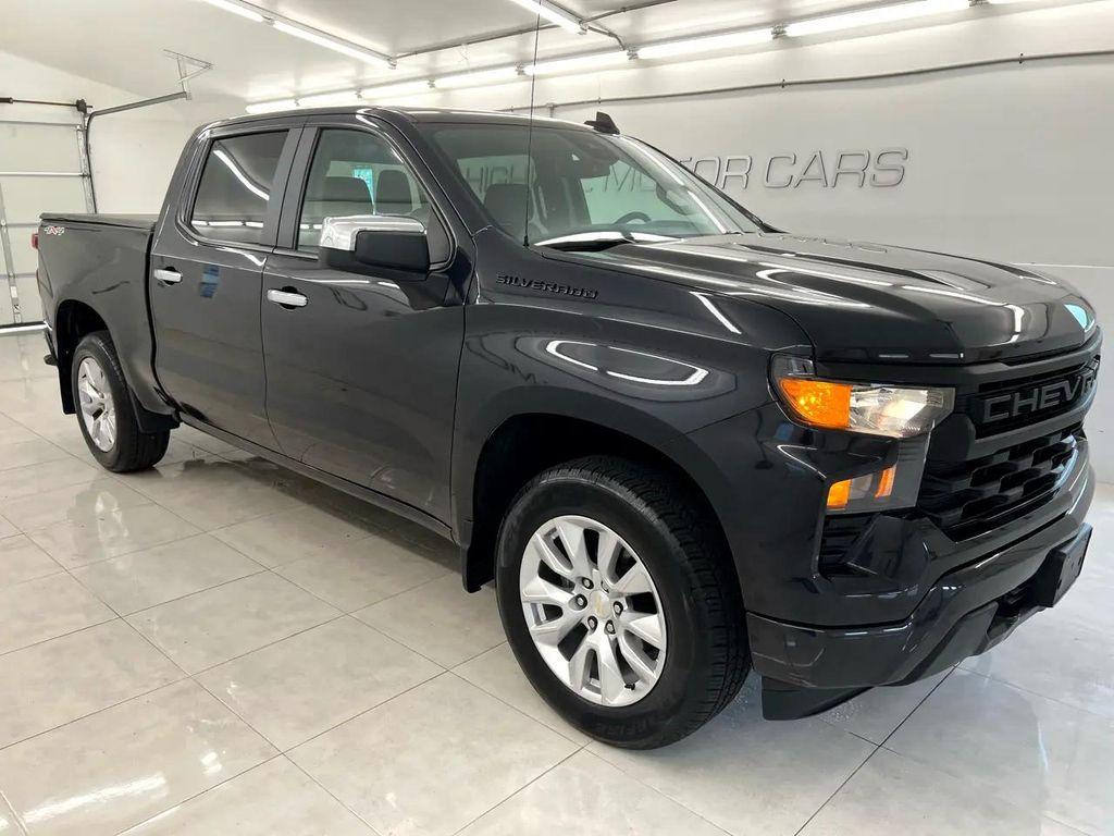 used 2022 Chevrolet Silverado 1500 car, priced at $30,995