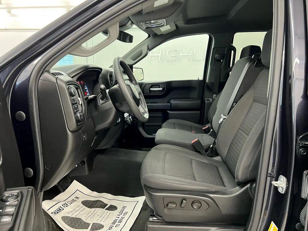 used 2022 Chevrolet Silverado 1500 car, priced at $30,995