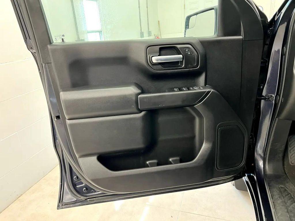 used 2022 Chevrolet Silverado 1500 car, priced at $30,995