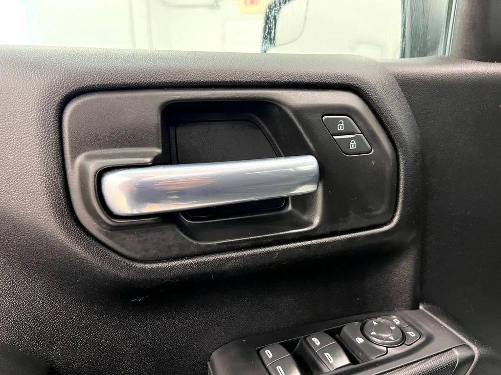 used 2022 Chevrolet Silverado 1500 car, priced at $30,995