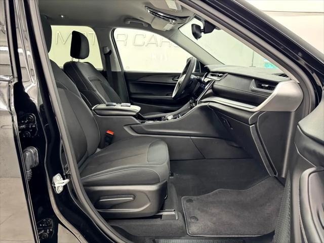 used 2023 Jeep Grand Cherokee L car