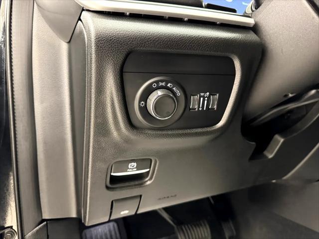 used 2023 Jeep Grand Cherokee L car
