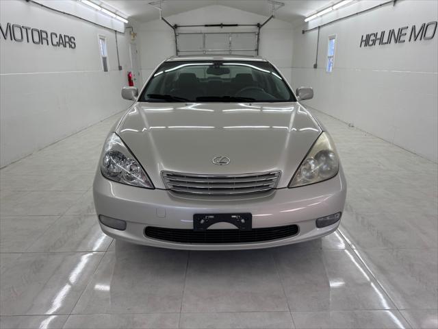 used 2002 Lexus ES 300 car, priced at $7,995