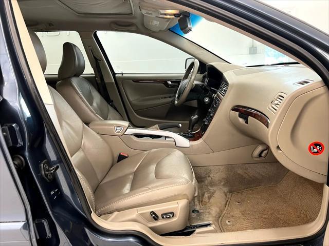 used 2006 Volvo XC70 car