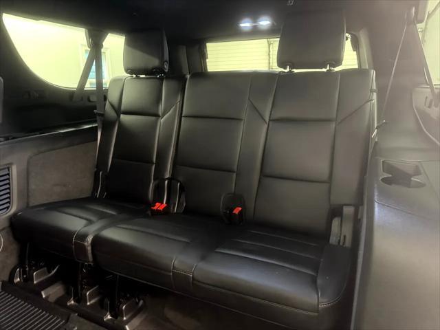 used 2022 Cadillac Escalade ESV car, priced at $52,995