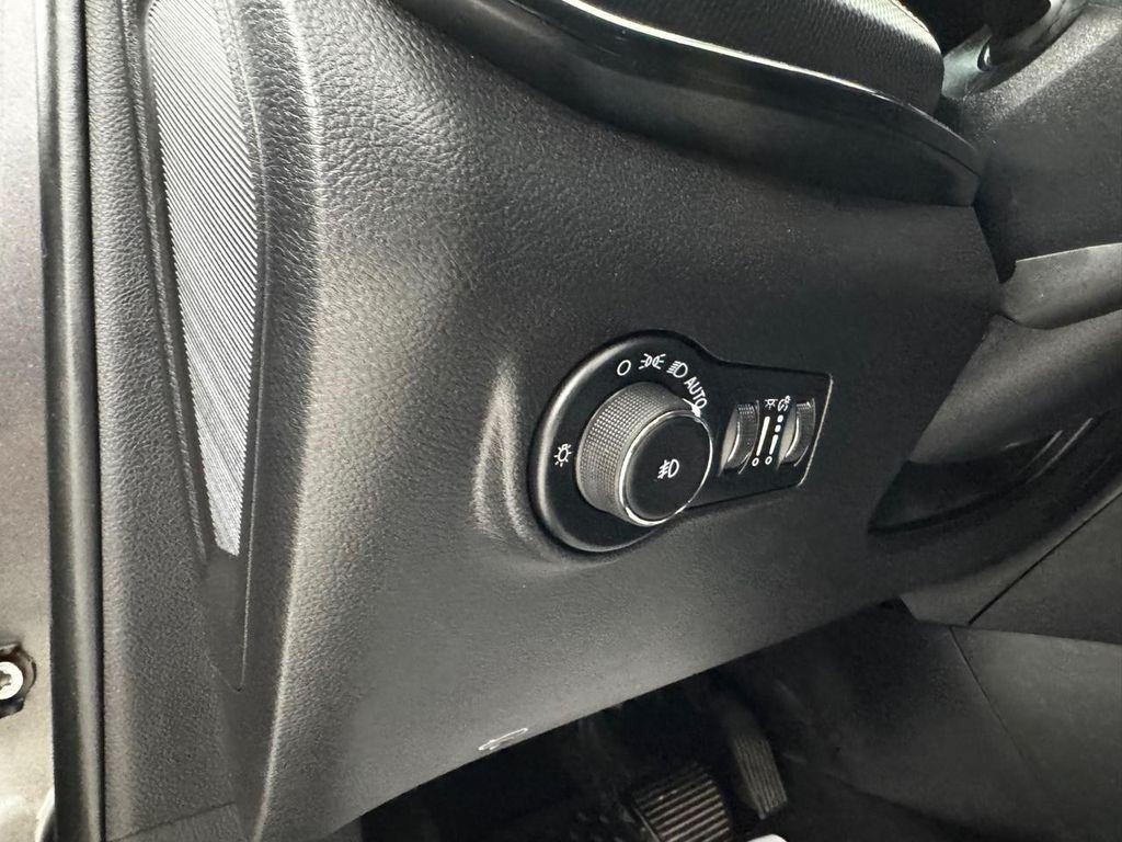 used 2022 Jeep Compass car, priced at $19,995