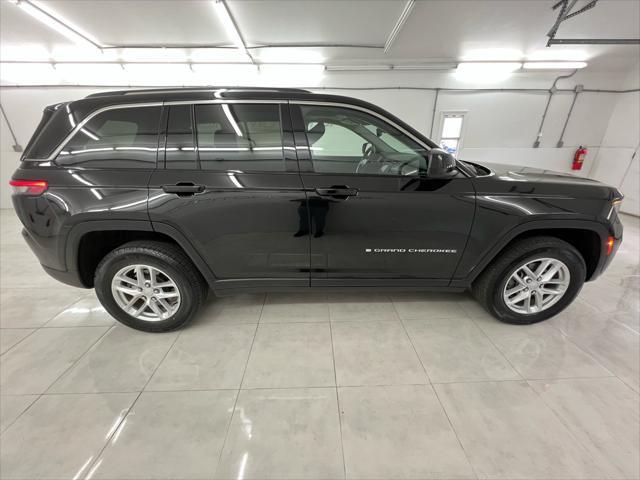 used 2023 Jeep Grand Cherokee car, priced at $28,995