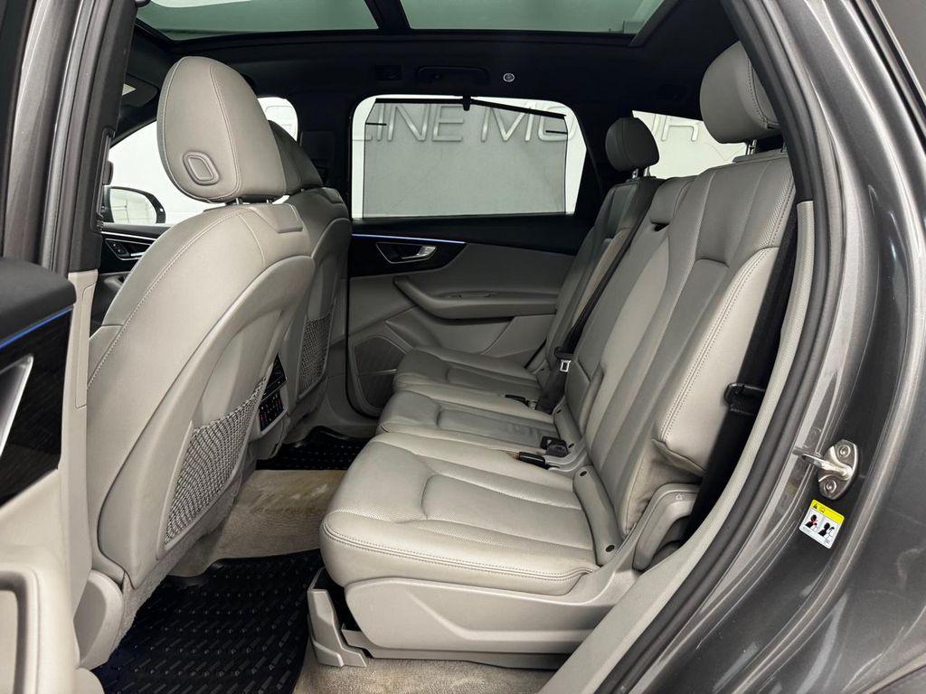 used 2022 Audi Q7 car, priced at $27,995