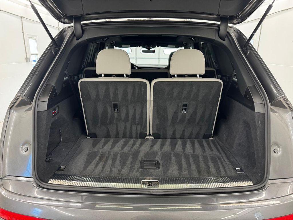 used 2022 Audi Q7 car, priced at $27,995