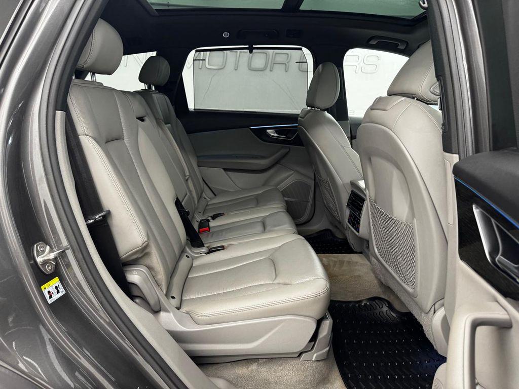 used 2022 Audi Q7 car, priced at $27,995