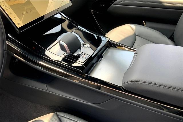 new 2025 Land Rover Range Rover Sport car, priced at $89,605